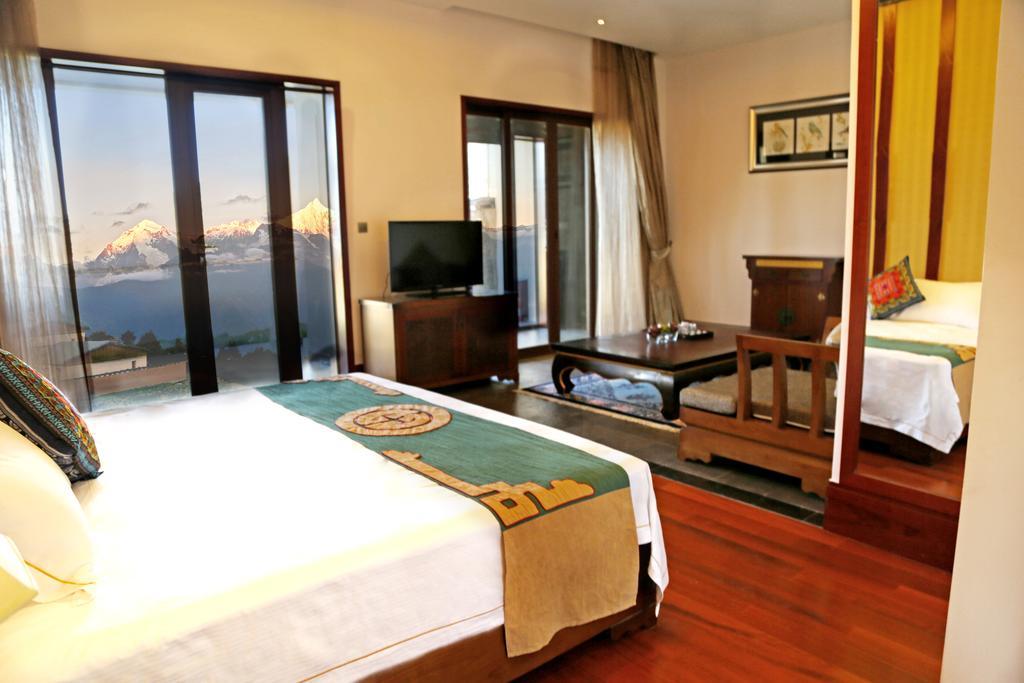 High Mountain Resort-Deqin Дечен Екстер'єр фото