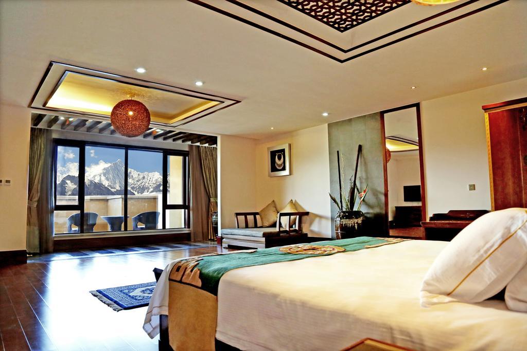 High Mountain Resort-Deqin Дечен Номер фото