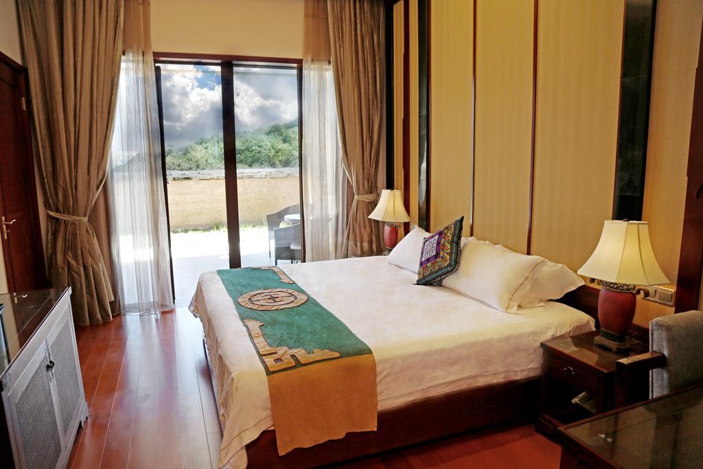 High Mountain Resort-Deqin Дечен Номер фото